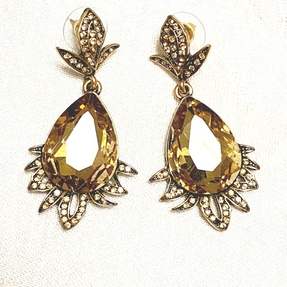 BRIDAL TAUPE CRYSTAL STATEMENT EARRINGS #103